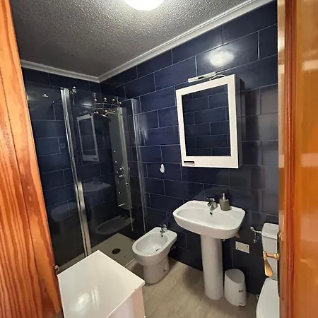 Apartment With Ocean View And Pool In La Mata